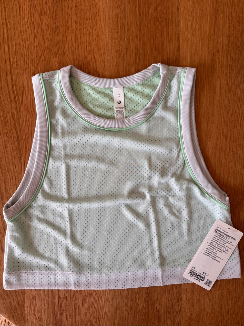 Lululemon mesh reversible cropped tank